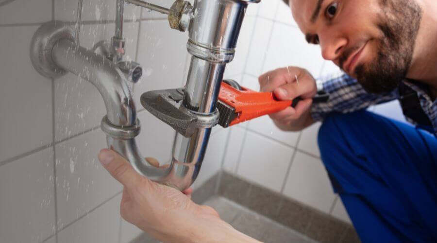 Professional same day plumber services in Albion, IA